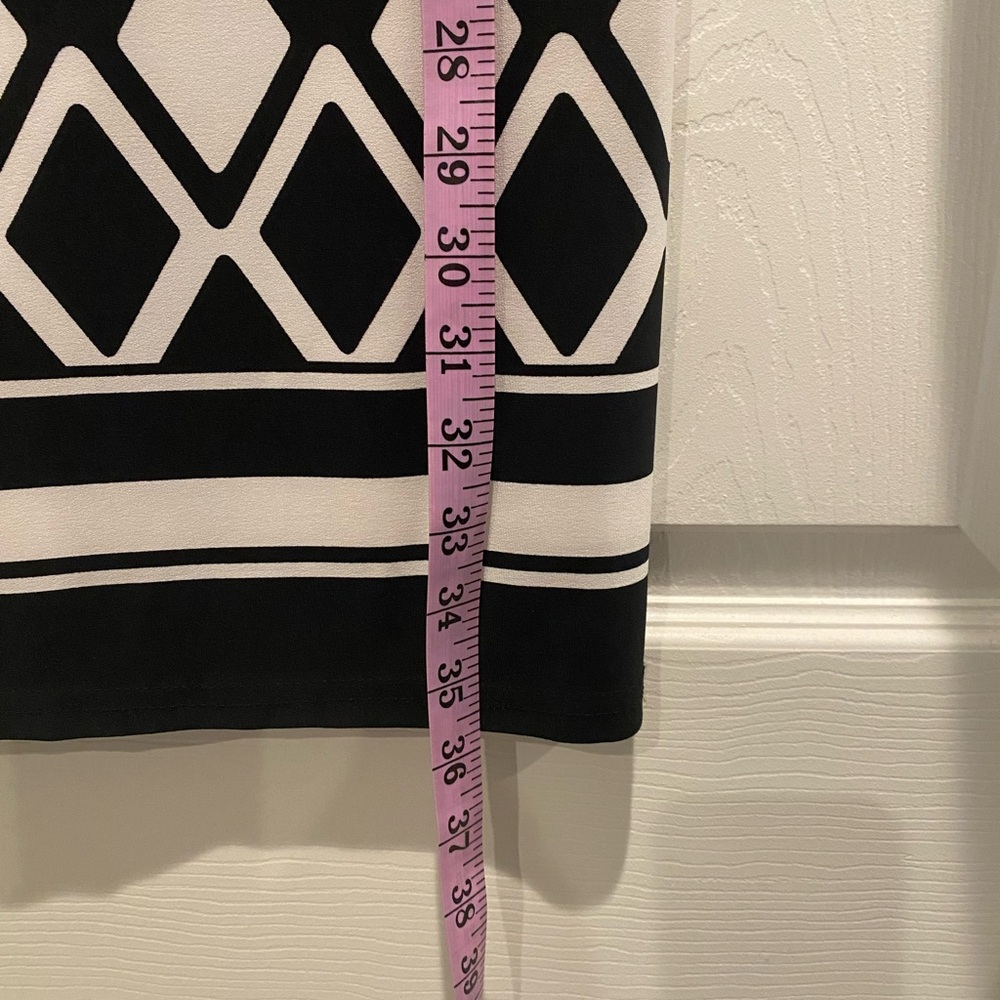 Joseph Ribkoff dress size 8 - Picture 13 of 13